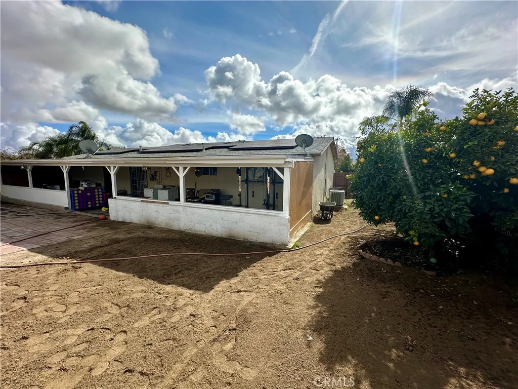 880 Geronimo Road, Perris, California 92570 home-pic-28